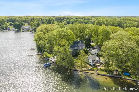 View/Area - 2550 Lakeside, Stanton, MI 48888 photo 1 of 4