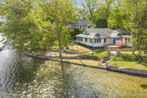 Exterior - 2550 Lakeside, Stanton, MI 48888 photo 1 of 16