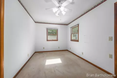 Bedroom - 2550 Lakeside, Stanton, MI 48888 photo 1 of 4