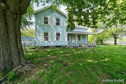 9615 10 Mile, Rockford, MI 49341