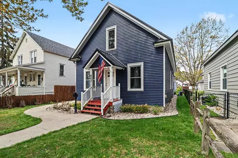 603 N Rowe, Ludington, MI 49431