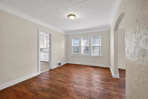 Living - 242 W High, Jackson, MI 49203 photo 7 of 9