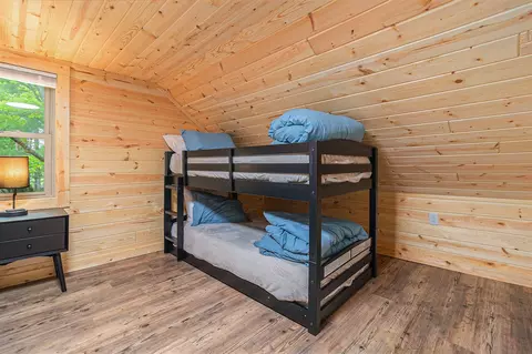 Bedroom - 7777 E Washington, Branch, MI 49402 photo 3 of 11
