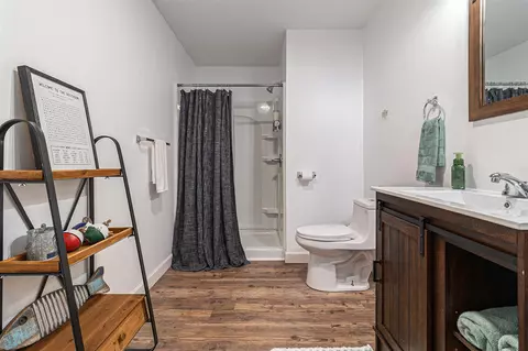 Bath - 7777 E Washington, Branch, MI 49402 photo 3 of 3