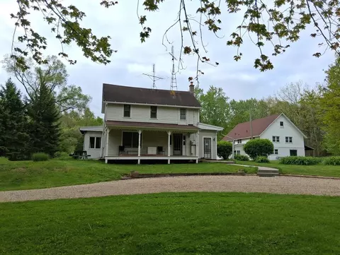 3150-3160 W Defay, Stevensville, MI 49127
