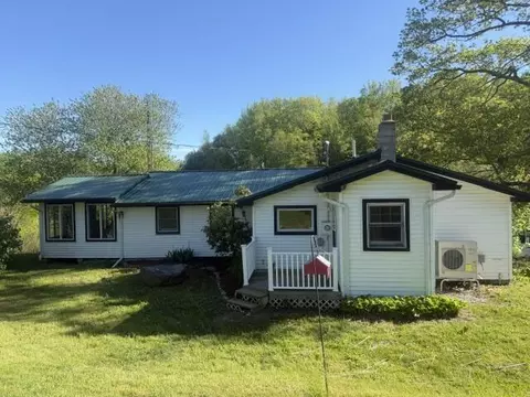 1674 W 104th, Grant, MI 49327