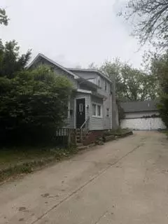 108 Hutchinson, Kalamazoo, MI 49001
