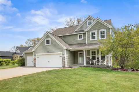 9384 Trafalgar, Alto, MI 49302
