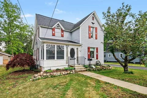 513 S Farmer, Otsego, MI 49078