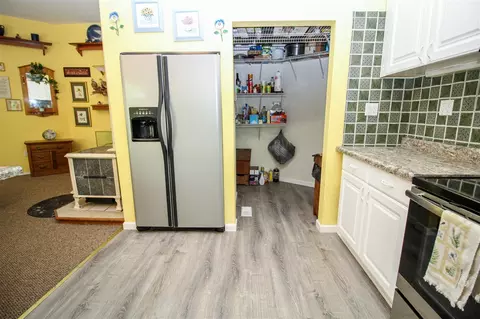 Kitchen - 11111 Born, Three Rivers, MI 49093 photo 2 of 7