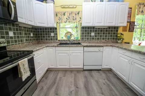 Kitchen - 11111 Born, Three Rivers, MI 49093 photo 3 of 7