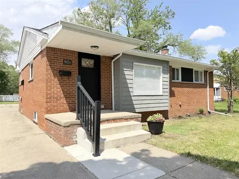 8026 Pembroke, Detroit, MI 48221