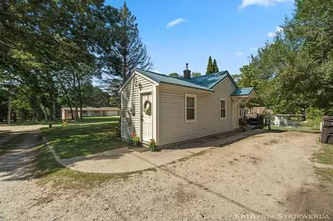 14758 152nd, Grand Haven, MI 49417