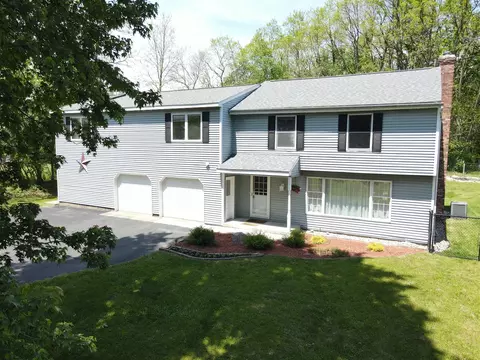 28682 E Red Arrow, Paw Paw, MI 49079