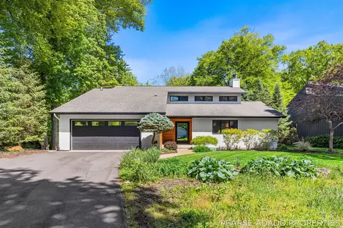 14048 Windemere, Grand Rapids, MI 49534