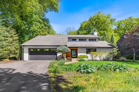 14048 Windemere, Grand Rapids, MI 49534