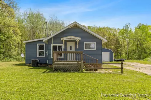 11612 Elm, Howard City, MI 49329