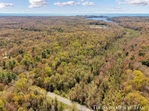 Orshal, Whitehall, MI 49461 photo 14