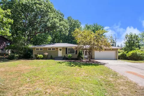 2620 Kraft, Grand Rapids, MI 49546
