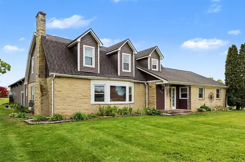 29561 E Red Arrow, Paw Paw, MI 49079