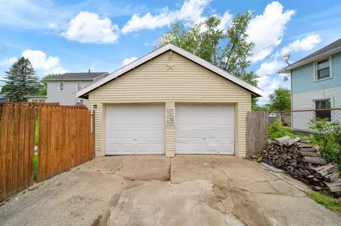 Exterior - 1403 Lansing, Jackson, MI 49202 photo 17 of 18