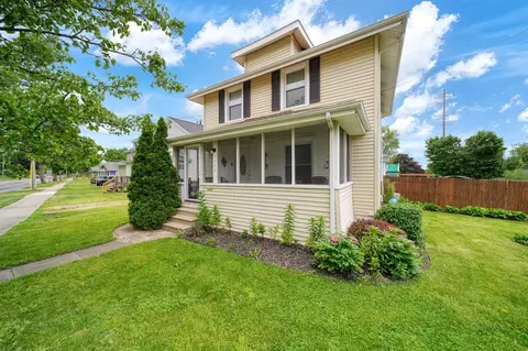 Exterior - 1403 Lansing, Jackson, MI 49202 photo 3 of 18