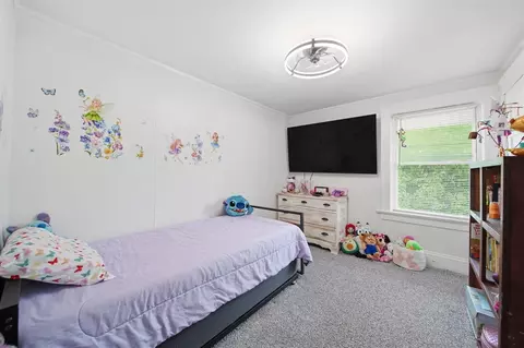Bedroom - 1403 Lansing, Jackson, MI 49202 photo 1 of 7