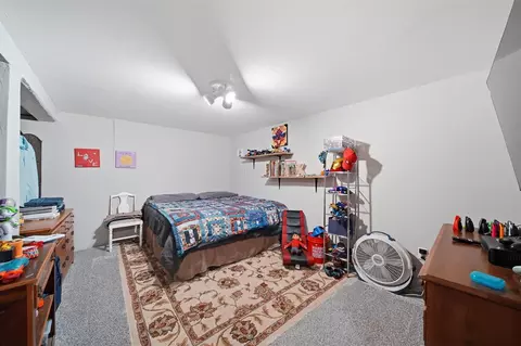 Bedroom - 1403 Lansing, Jackson, MI 49202 photo 6 of 7