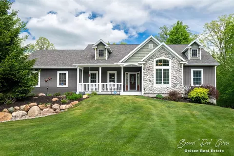 7177 Riverwood, Belding, MI 48809