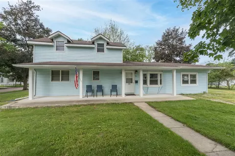 401 N Brown, Paw Paw, MI 49079