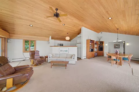 7816 Stonehedge Vly, Gregory, MI 48137 photo 12