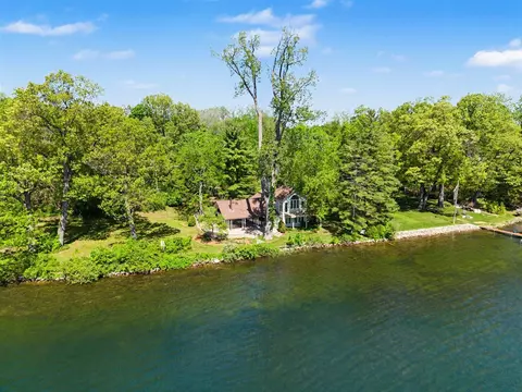 7816 Stonehedge Vly, Gregory, MI 48137 photo 52