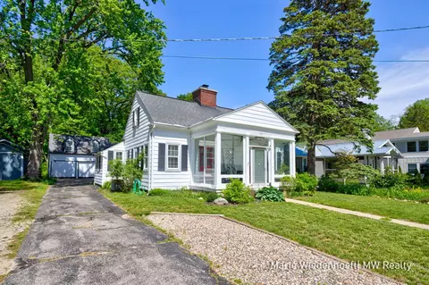 722 Lake, Saugatuck, MI 49453