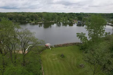 2831 Hemlock, Quincy, MI 49082