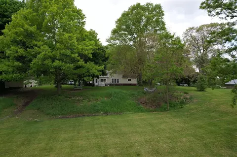 Exterior - 2831 Hemlock, Quincy, MI 49082 photo 2 of 5