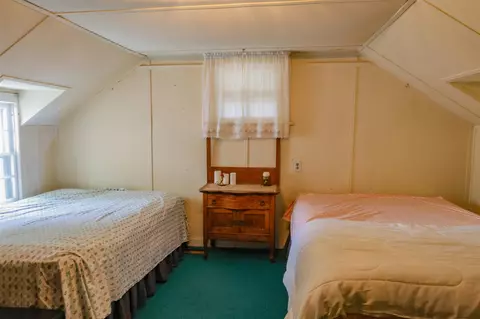 Bedroom - 2831 Hemlock, Quincy, MI 49082 photo 3 of 3