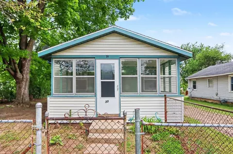 30 Avenue B, Springfield, MI 49037