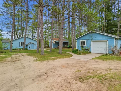 18648 Lawrence, Stanwood, MI 49346