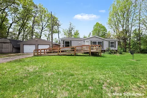 12150 Woodland Park, Belding, MI 48809