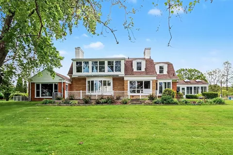 140 Meadowwood, Decatur, MI 49045