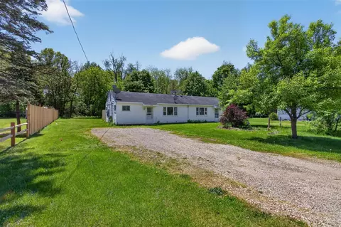 9163-9165 Cady, Jackson, MI 49201