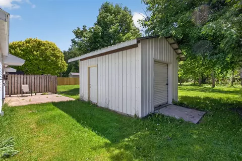 Exterior - 9163-9165 Cady, Jackson, MI 49201 photo 3 of 10