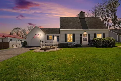 140 E Oakland, Battle Creek, MI 49015