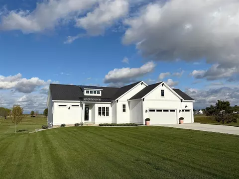 4616 Harkemas Crk, Holland, MI 49424