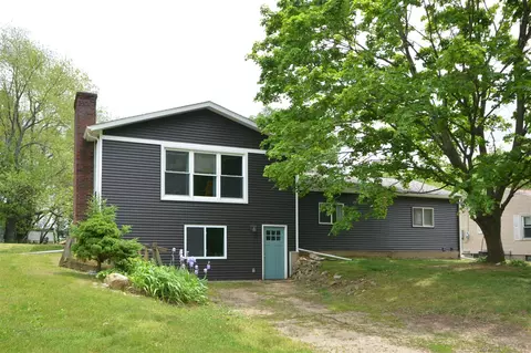 12511 S 18th, Vicksburg, MI 49097