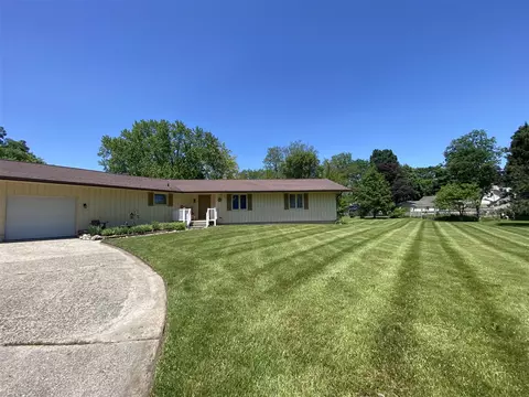 Exterior - 555 Foreman, Lowell, MI 49331 photo 4 of 12
