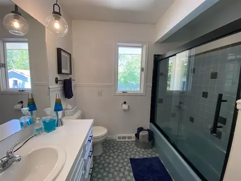 Bath - 555 Foreman, Lowell, MI 49331 photo 1 of 4
