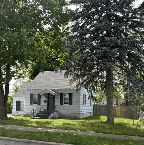 2339 Camden, Wyoming, MI 49519