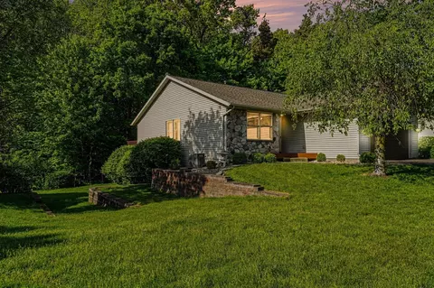 6811 Birdsong, Kalamazoo, MI 49009