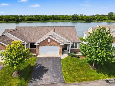 6011 Elmwood Lk, Hudsonville, MI 49426
